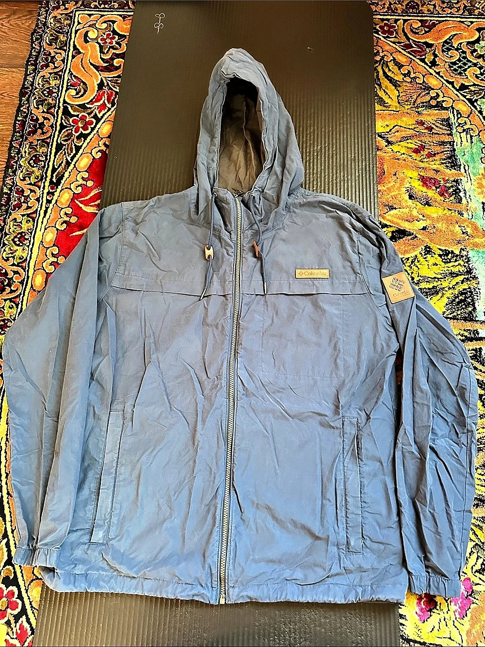 Columbia Blue Hooded Lightweight Jacket Like New